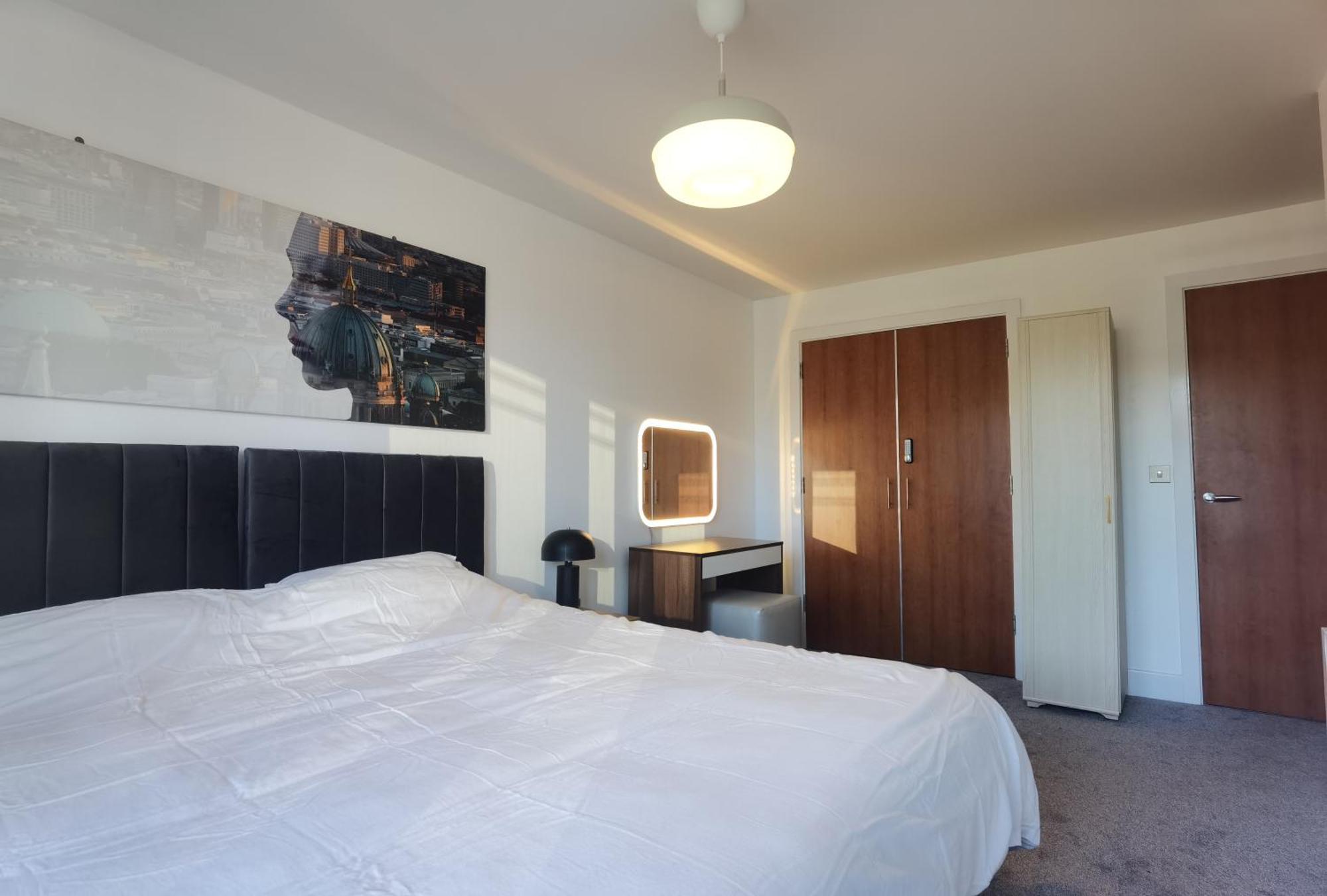 Celaka Birmingham Central Apartment, Free Indoor Parking Екстер'єр фото
