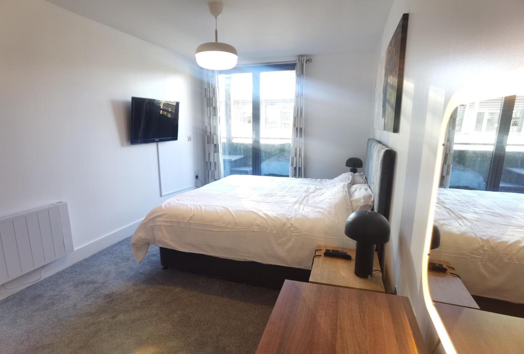 Celaka Birmingham Central Apartment, Free Indoor Parking Екстер'єр фото